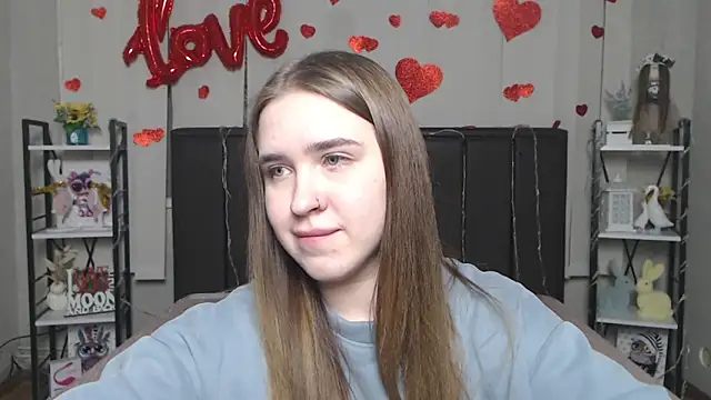 LauraHlot élő XXX-chatje