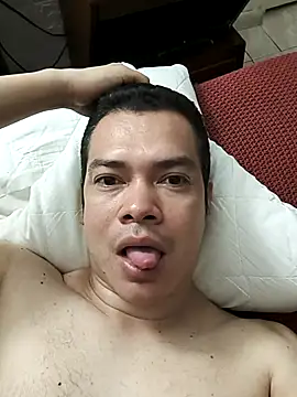 LuigiV2025's Webcam Show