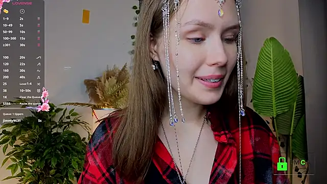 Chat +18 de ShannaRois ao vivo