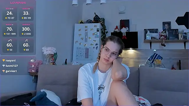 Chat XXX Live Girl_alone_home