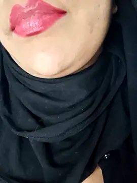 nadia__abaud 现场XXX聊天