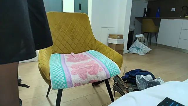 Strip_Adelina Webcam show