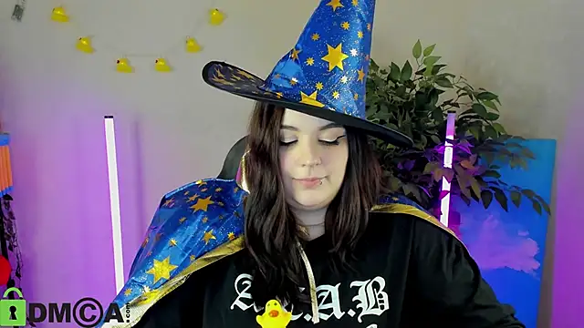 Mia_R0ss: онлайн-секс-чат