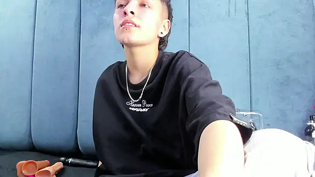 XXX chat uživo modela Megan_Thompson_