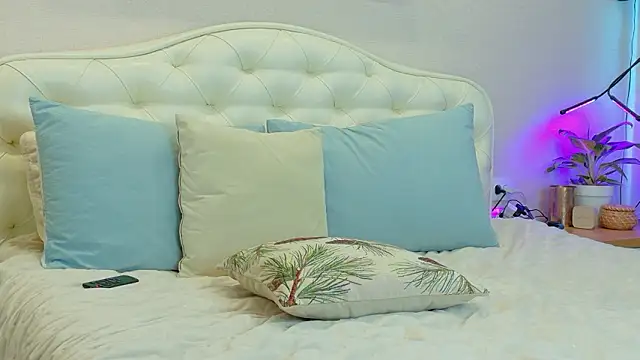 LadySweetWife Live XXX Chat