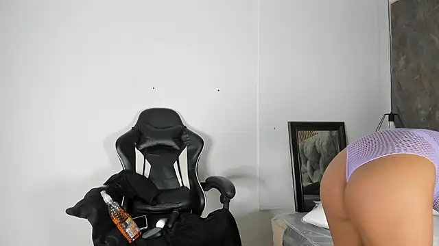 natasha_steele লাইভ XXX চ্যাট