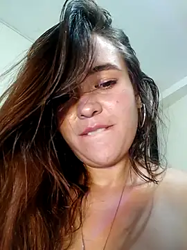 miss_berlyn live XXX chat