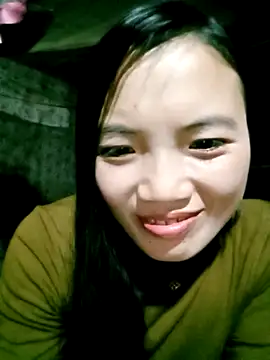 ngan-cute Chat XXX in diretta