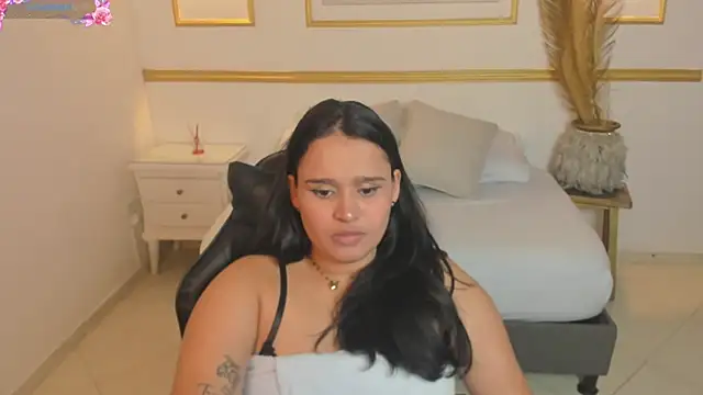 lia_sexx19 Adlı Modelin Canlı XXX Sohbeti