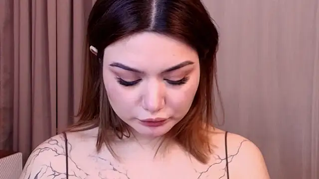 Dark_Moni Live XXX-Chat