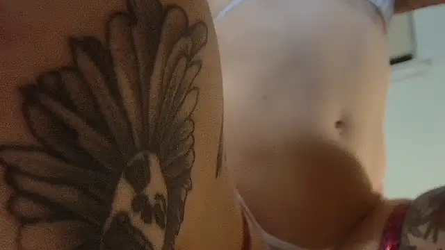 Chat XXX en directo de lavender_spits