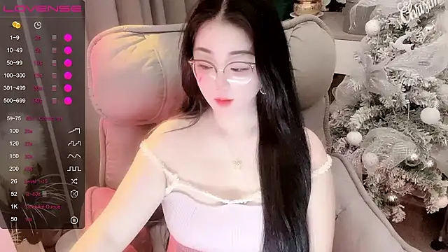 Monica-666888- 现场XXX聊天