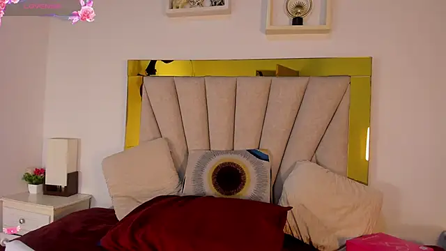 vahiolet_fuentes: απευθείας συνομιλία ΧΧΧ