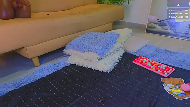 Isa__Blanc: απευθείας συνομιλία ΧΧΧ