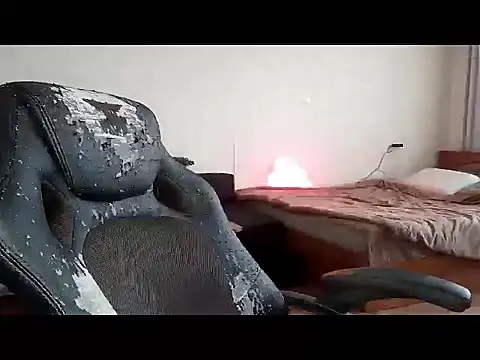 Kira_Chain élő XXX-chatje