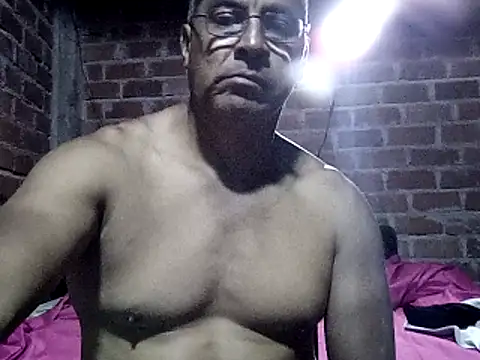 sexigym35 Show in webcam