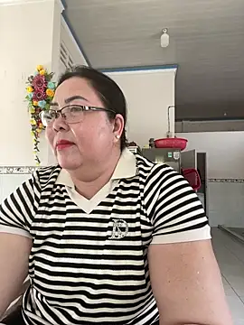 Alinat_ webkamerás műsora