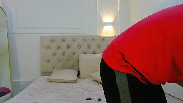 charlotte_dante212 Obrolan Langsung XXX