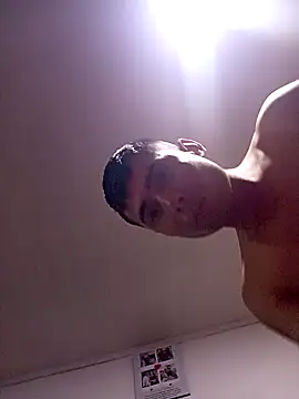 Show modela robinhd1234 na web-kameri