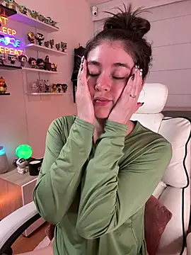 Sharon_07 Chat XXX live