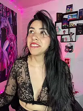 Sky_Girl_LSn Webbikameraesitys