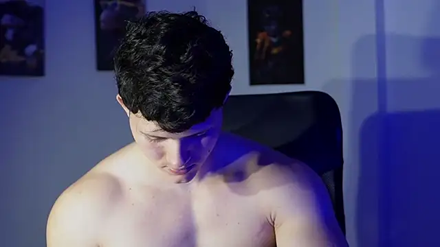 Hazzan_Velez élő XXX-chatje