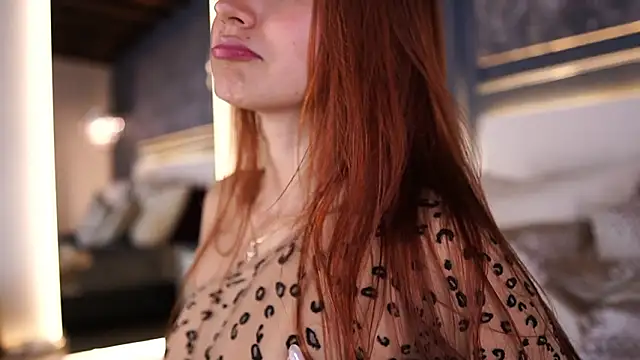 AylinMillerxs 现场XXX聊天