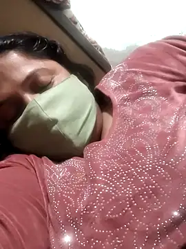 Hot_indian_Milf: онлайн-секс-чат