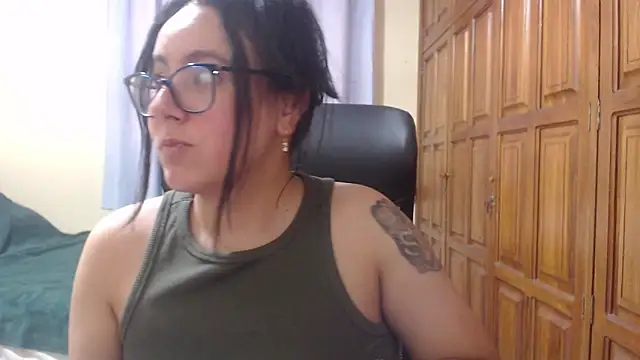 Venus_cat_: απευθείας συνομιλία ΧΧΧ