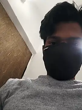 Hottlund6 Show in webcam