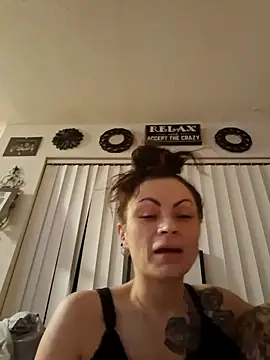 heaven9847 webcam show