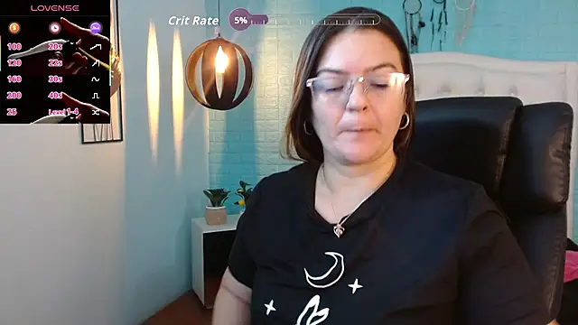 MsJossie Chat XXX live