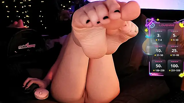 MissEmberSkye's Webcam Show