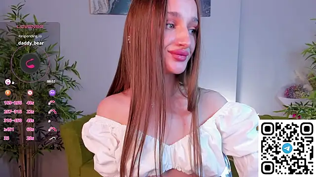 Chat +18 de miiss__lulu ao vivo