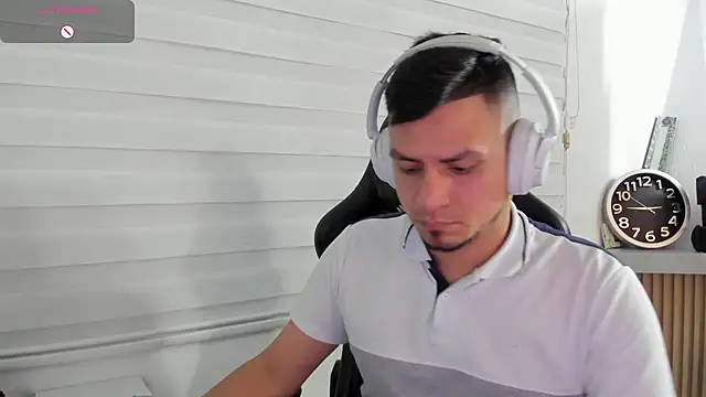 دردشة Rick_Adams الجنسية المباشرة