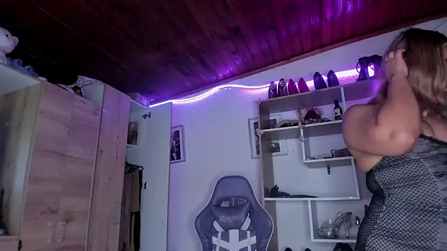 angelica_sparks 现场XXX聊天