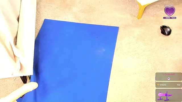 Chat +18 de CarmenCash__ ao vivo