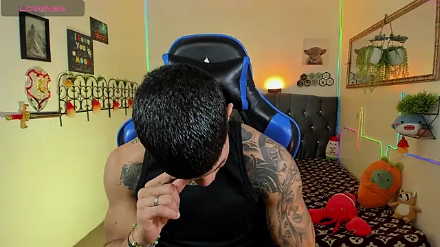 Damian_latinxxxのライブXXXチャット