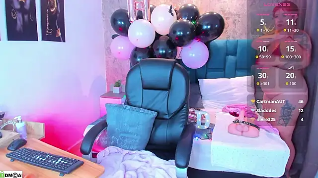 Bellavelvet_1 élő XXX-chatje