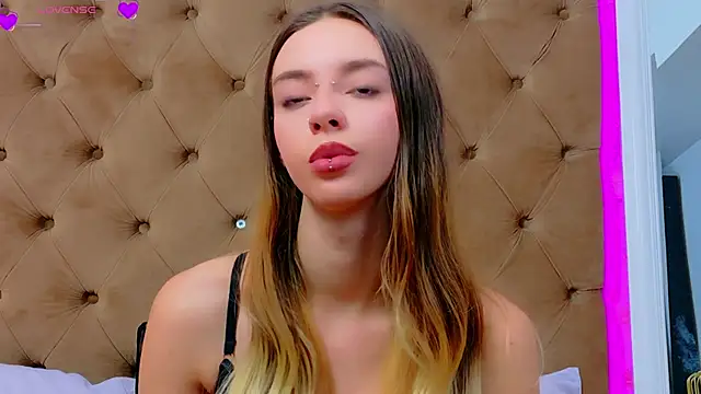 CoraVex: онлайн-секс-чат