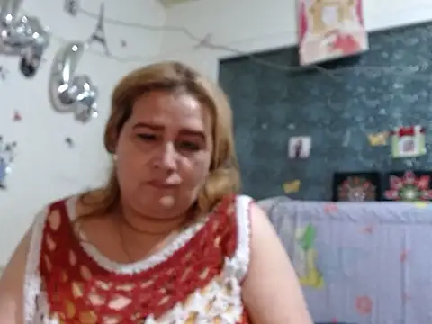 Perla1981-- 网络视讯表演