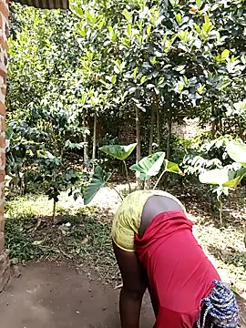 holygrail001 webcam show