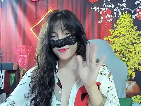 Julie_nguyenのウェブカメラショー