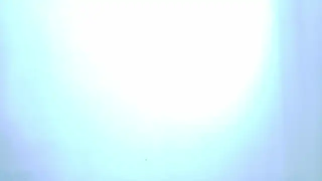 Chat XXX en directo de RiriiBrunette__