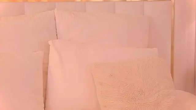 AshleyEvance élő XXX-chatje