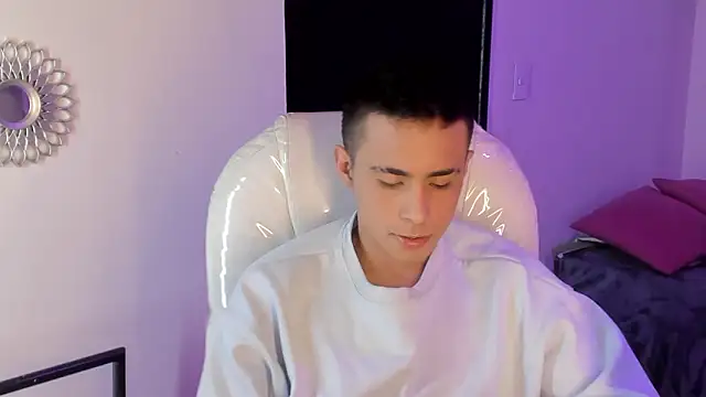 Nyko_ds – Naživo XXX chat