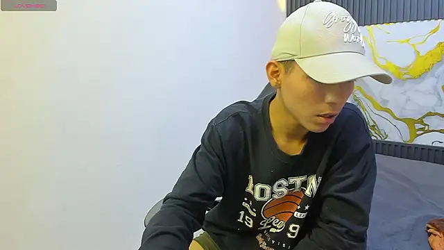 TaylerMiles – Naživo XXX chat