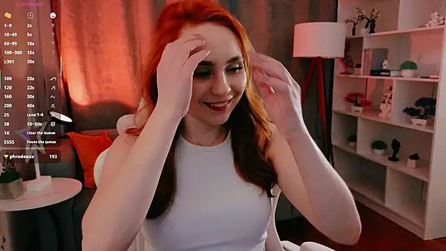 Chat XXX en directo de Fish_in_tapki