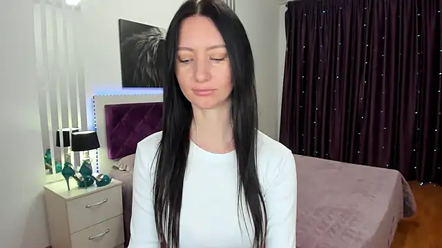 NikaHoney Chat XXX in diretta