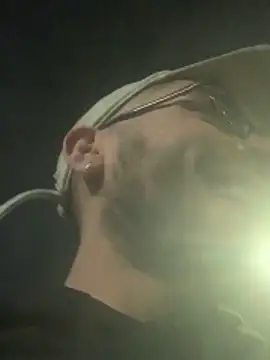 malek_xarx_: απευθείας συνομιλία ΧΧΧ